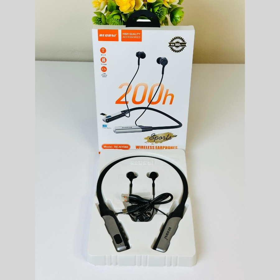 Recrsi RE-NY060 200 Hours Bluetooth Neckband